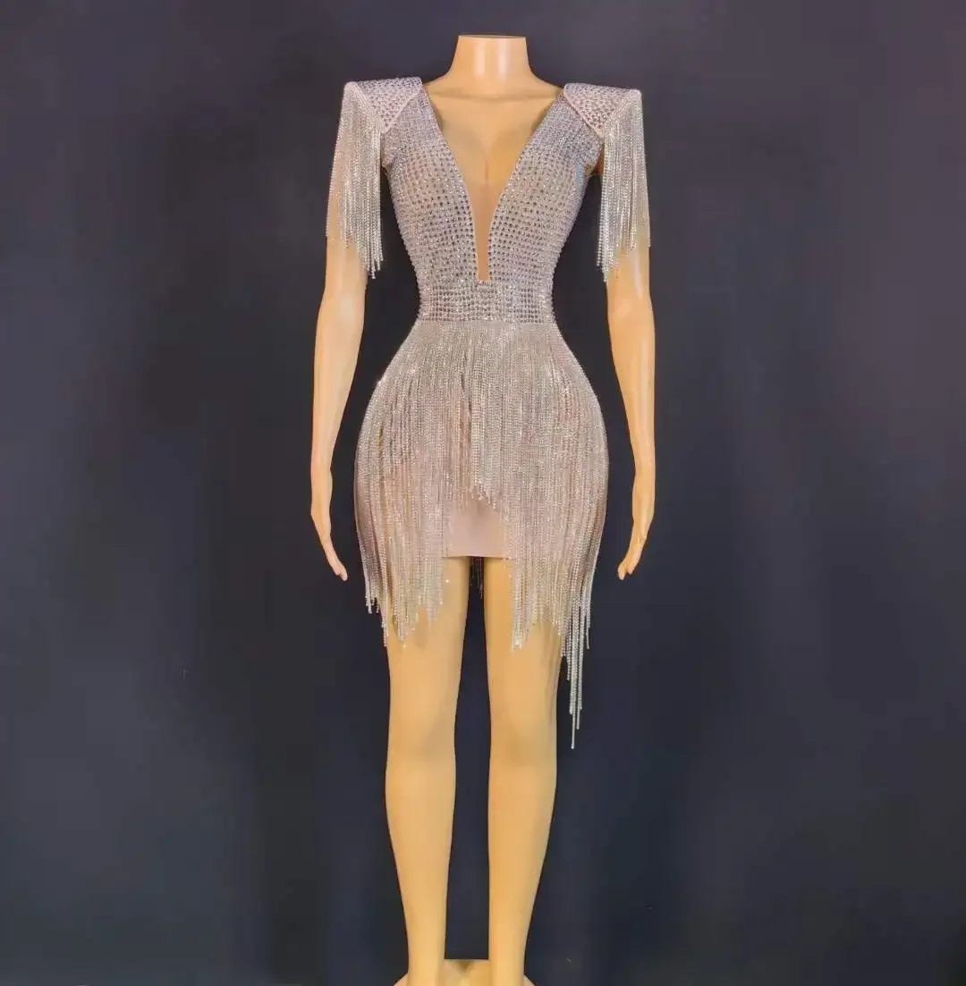 Women Stylish Birthday Queen Mini Dress Shimmer Clubwear Bachelorette Exotic Rhinestone Fringe Drill Chain Singer Stage Wear
Women Stylish Birthday Queen Mini Dress Shimmer Clubwear Bachelorette Exotic Rhinestone Fringe Drill Chain Singer Stage Wear