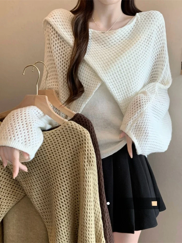 Artistic Style Women's Knitted Set Bubble Sleeve Hollow out Cross Design Long Sleeve Top And Bottoms Fashionable Casual Outfit
Artistic Style Women's Knitted Set Bubble Sleeve Hollow out Cross Design Long Sleeve Top And Bottoms Fashionable Casual Outfit