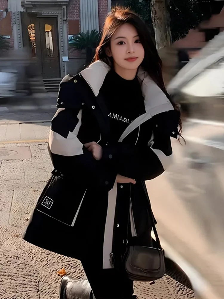 Женская утепленная хлопковая куртка-пуховик свободного кроя средней длины, модная зимняя верхняя одежда в корейском стиле, для повседневной носки, на молнии
Женская утепленная хлопковая куртка-пуховик свободного кроя средней длины, модная зимняя верхняя одежда в корейском стиле, для повседневной носки, на молнии