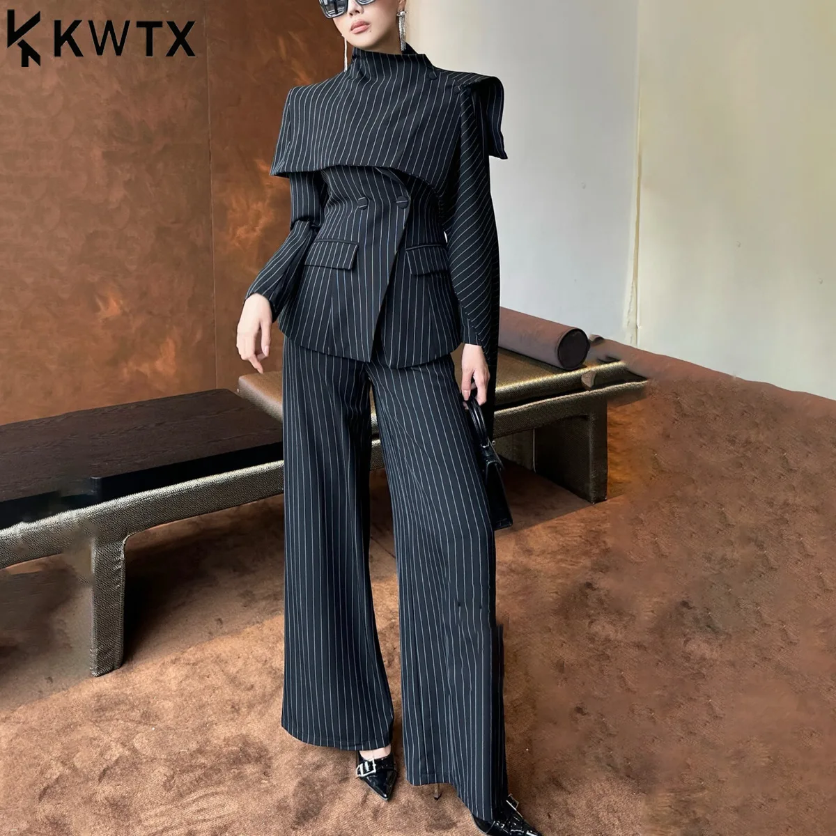KWTX 2025 Trendy Stripes Blazer & Pants Suit With Shawl - Elegant Office Wear, Slim Fit Women's Suit Set, High Quality Fabric
KWTX 2025 Trendy Stripes Blazer & Pants Suit With Shawl - Elegant Office Wear, Slim Fit Women's Suit Set, High Quality Fabric
