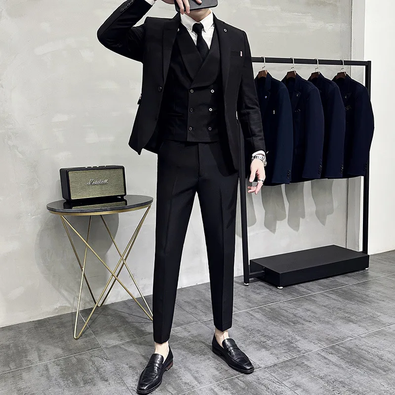 D0333 Spring and autumn men's traditional double-breasted suit jacket slim suit groomsmen wedding suit fashion trend tops men
D0333 Spring and autumn men's traditional double-breasted suit jacket slim suit groomsmen wedding suit fashion trend tops men