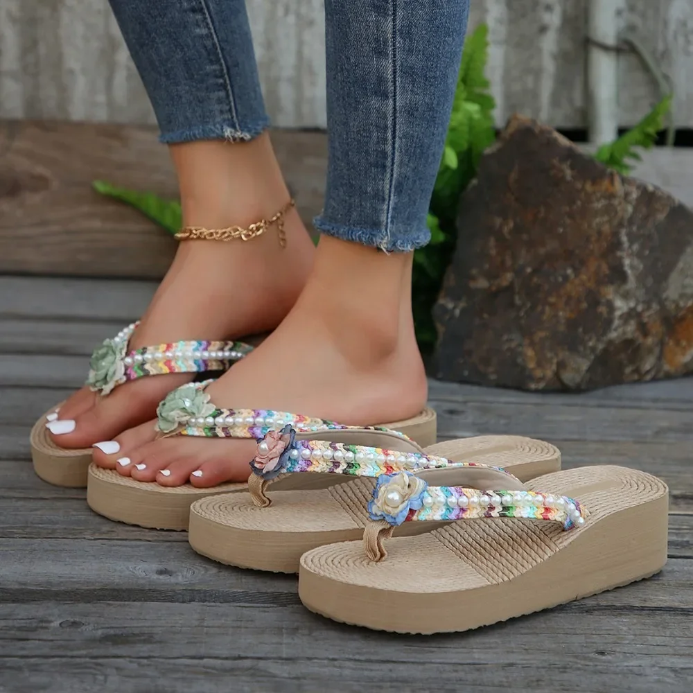Maogu Platform Wedges Slippers White Crystal Shoe New Women's Flip Flops Beach Shoes Women Summer Platform Wedge Sandals 42
Maogu Platform Wedges Slippers White Crystal Shoe New Women's Flip Flops Beach Shoes Women Summer Platform Wedge Sandals 42