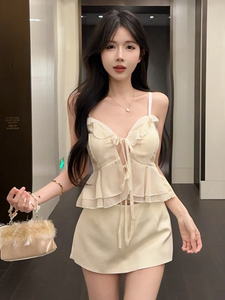 Pure Desirable Low Cut V Neck Strap Vest Hollow out Design Asymmetrical Slimming Sleeveless Top Korean Style Breathable Summe...
Pure Desirable Low Cut V Neck Strap Vest Hollow out Design Asymmetrical Slimming Sleeveless Top Korean Style Breathable Summe...
