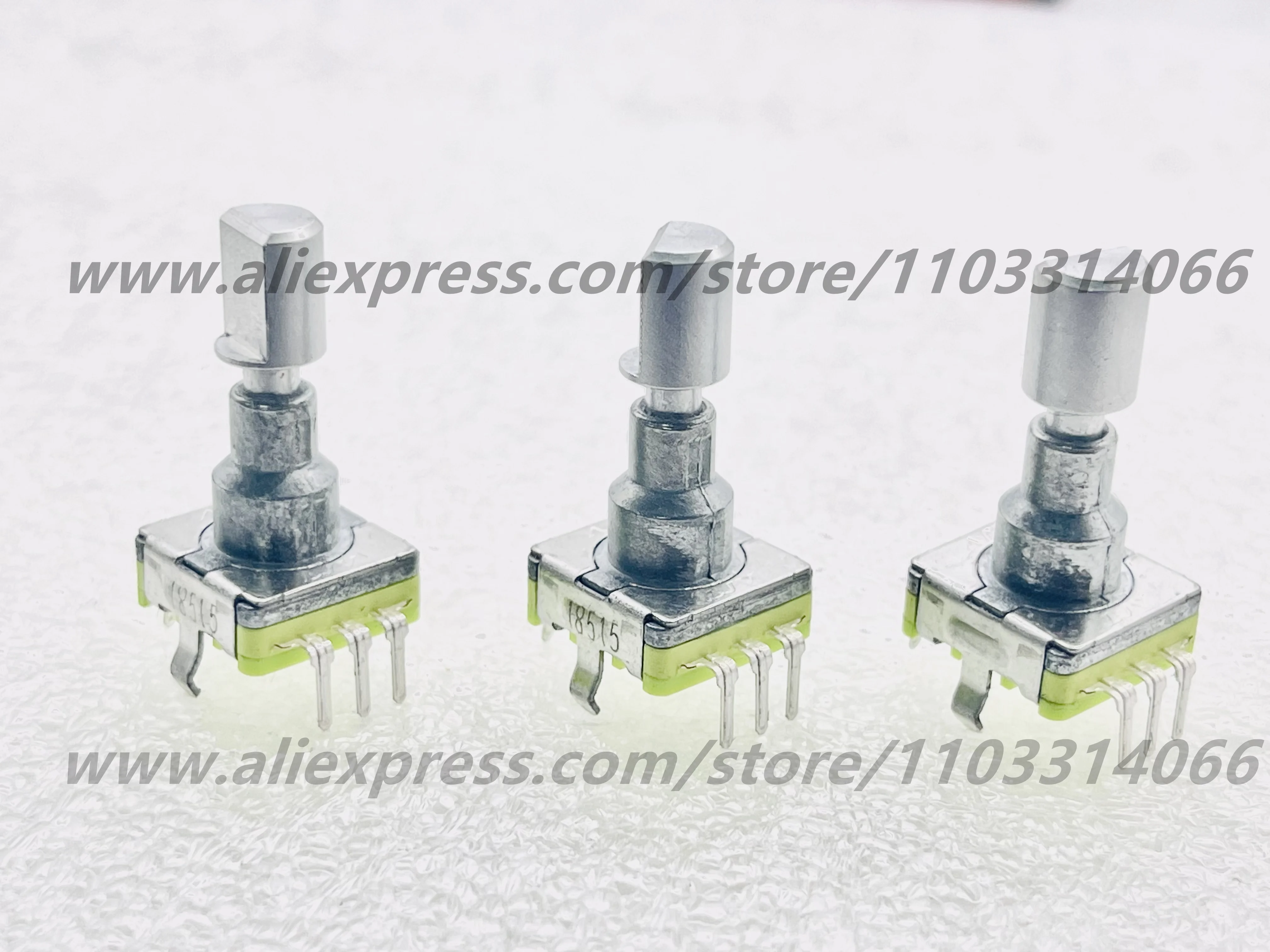 5pcs LJV Linji EC11 encoder with on-board navigation DVD by switch smooth feel shaft length of 19mm
5pcs LJV Linji EC11 encoder with on-board navigation DVD by switch smooth feel shaft length of 19mm