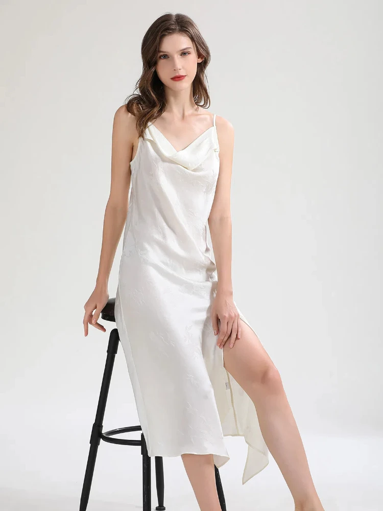 Sleeveless Silk Split Maxi Nightdress 100% Mulberry Silk Long Nightgown Sleepwear Home Dressing Gown Casual Nightwear LoungeWear
Sleeveless Silk Split Maxi Nightdress 100% Mulberry Silk Long Nightgown Sleepwear Home Dressing Gown Casual Nightwear LoungeWear