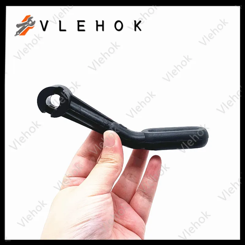 Handle for Dewalt DWE745 DWE7480
Handle for Dewalt DWE745 DWE7480