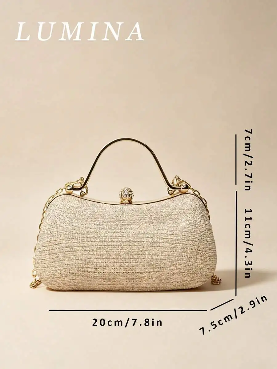 Elegant Beige Woven Box Bag With Crystal Clasp And Chain Strap For Evening Party Wedding
Elegant Beige Woven Box Bag With Crystal Clasp And Chain Strap For Evening Party Wedding