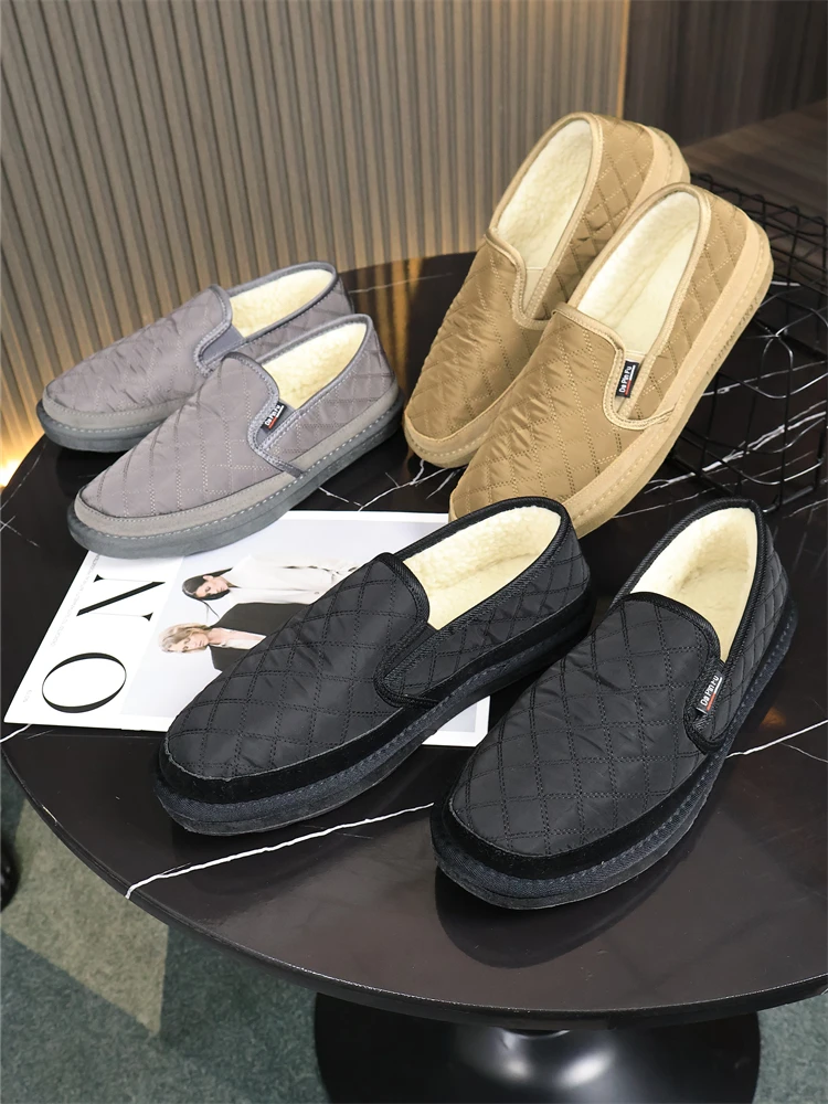 Men's Slip-On Casual Shoes Fleece Lined Outdoor Waterproof Windproof Warm round Toe Flat Heel Rubber Outsole Fashionable Winter
Men's Slip-On Casual Shoes Fleece Lined Outdoor Waterproof Windproof Warm round Toe Flat Heel Rubber Outsole Fashionable Winter