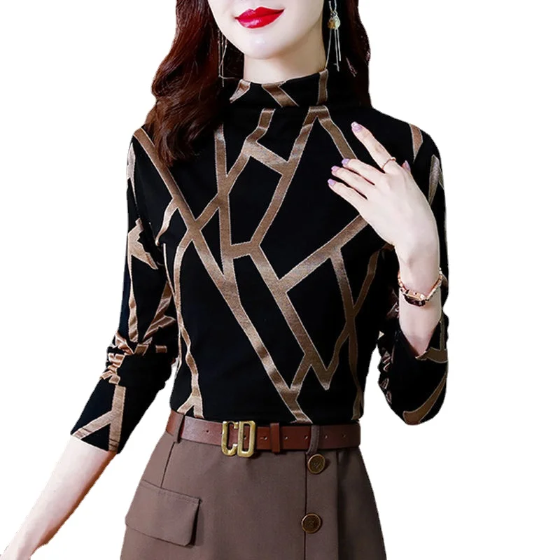 Half high collar plus velvet thick T-shirt women's spring and autumn thin high-end long sleeve round neck pullover
Half high collar plus velvet thick T-shirt women's spring and autumn thin high-end long sleeve round neck pullover