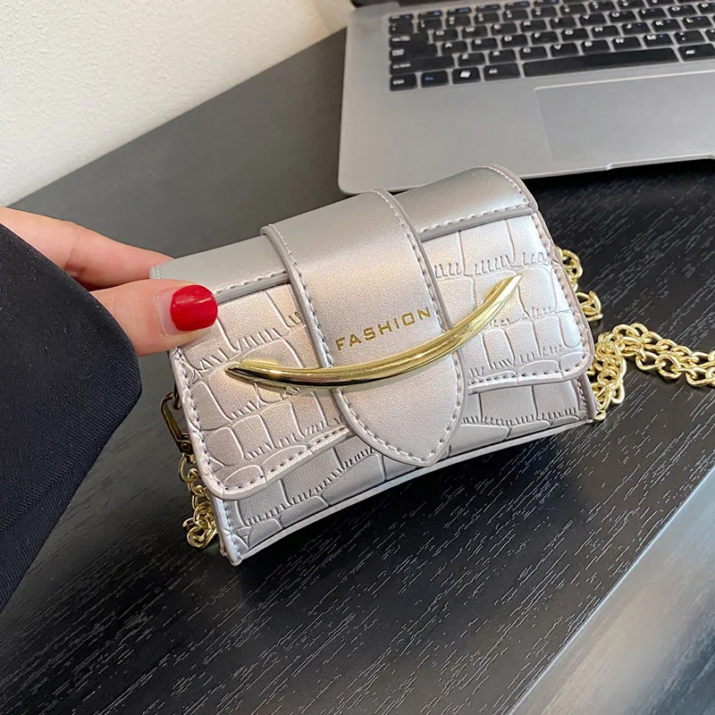 Super mini Design PU Leather Purse And Handbag Women 2025 Stone Pattern Crossbody Bag Female Travel Handbags Black Silver Bag
Super mini Design PU Leather Purse And Handbag Women 2025 Stone Pattern Crossbody Bag Female Travel Handbags Black Silver Bag