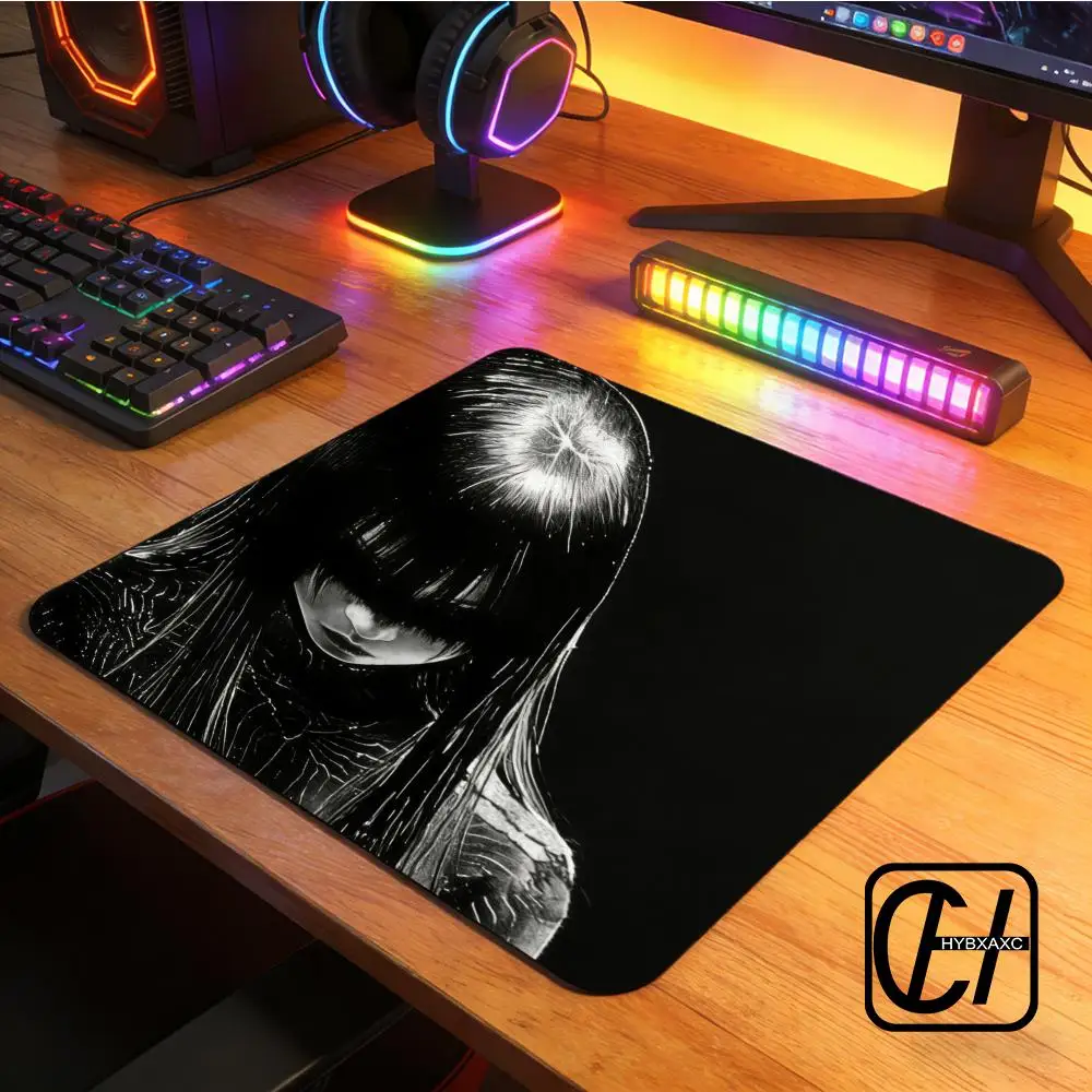 Black Cool Girl Mousepad Sora Game Mouse Pad Premium E-sports Keyboard Smooth Gaming Desk Mat Fps Esports Office Gaming XAXC
Black Cool Girl Mousepad Sora Game Mouse Pad Premium E-sports Keyboard Smooth Gaming Desk Mat Fps Esports Office Gaming XAXC