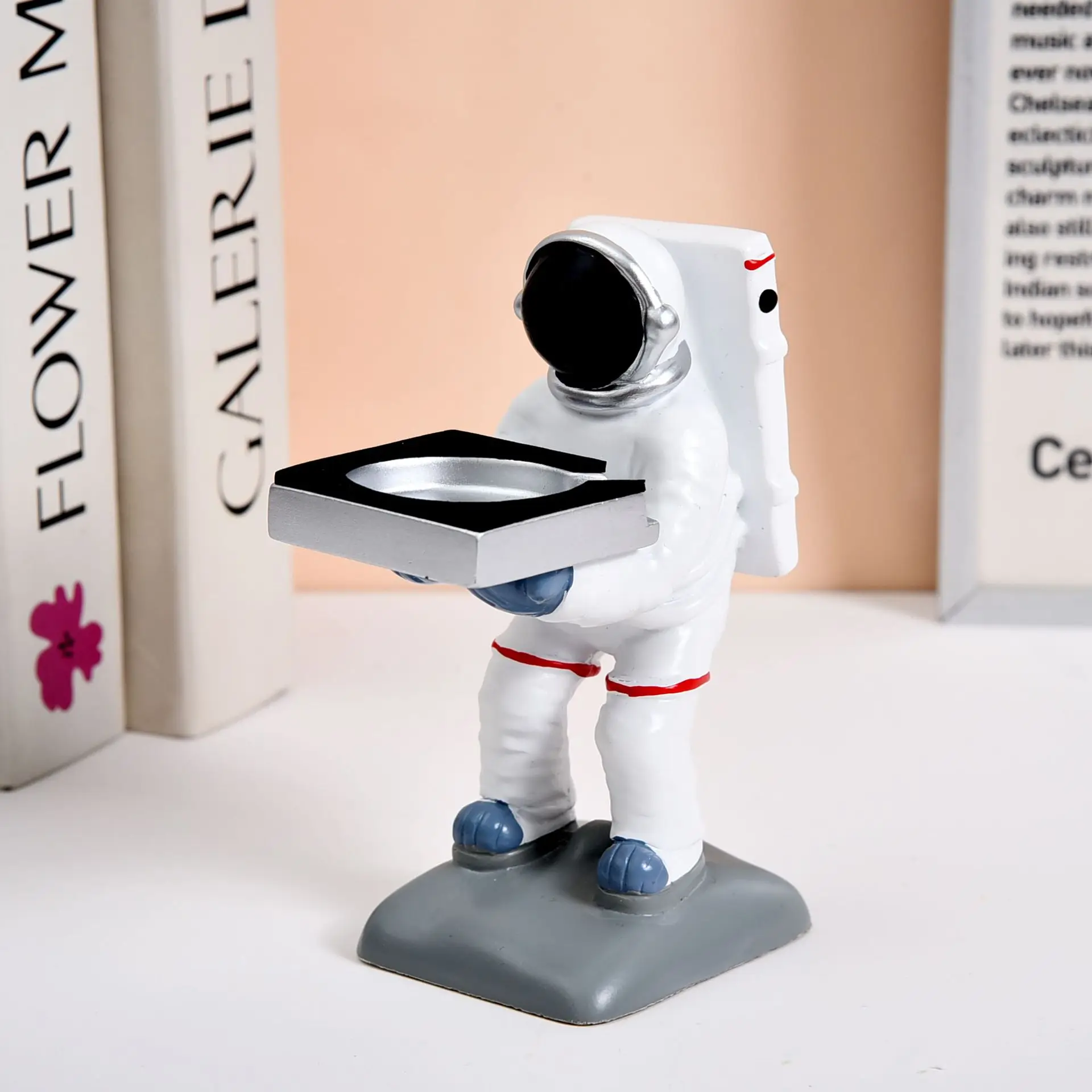 The Astronaut Desktop Wireless Watch Charging Stand Watch Display Box Watch Charging Base Storage Rack Support
The Astronaut Desktop Wireless Watch Charging Stand Watch Display Box Watch Charging Base Storage Rack Support