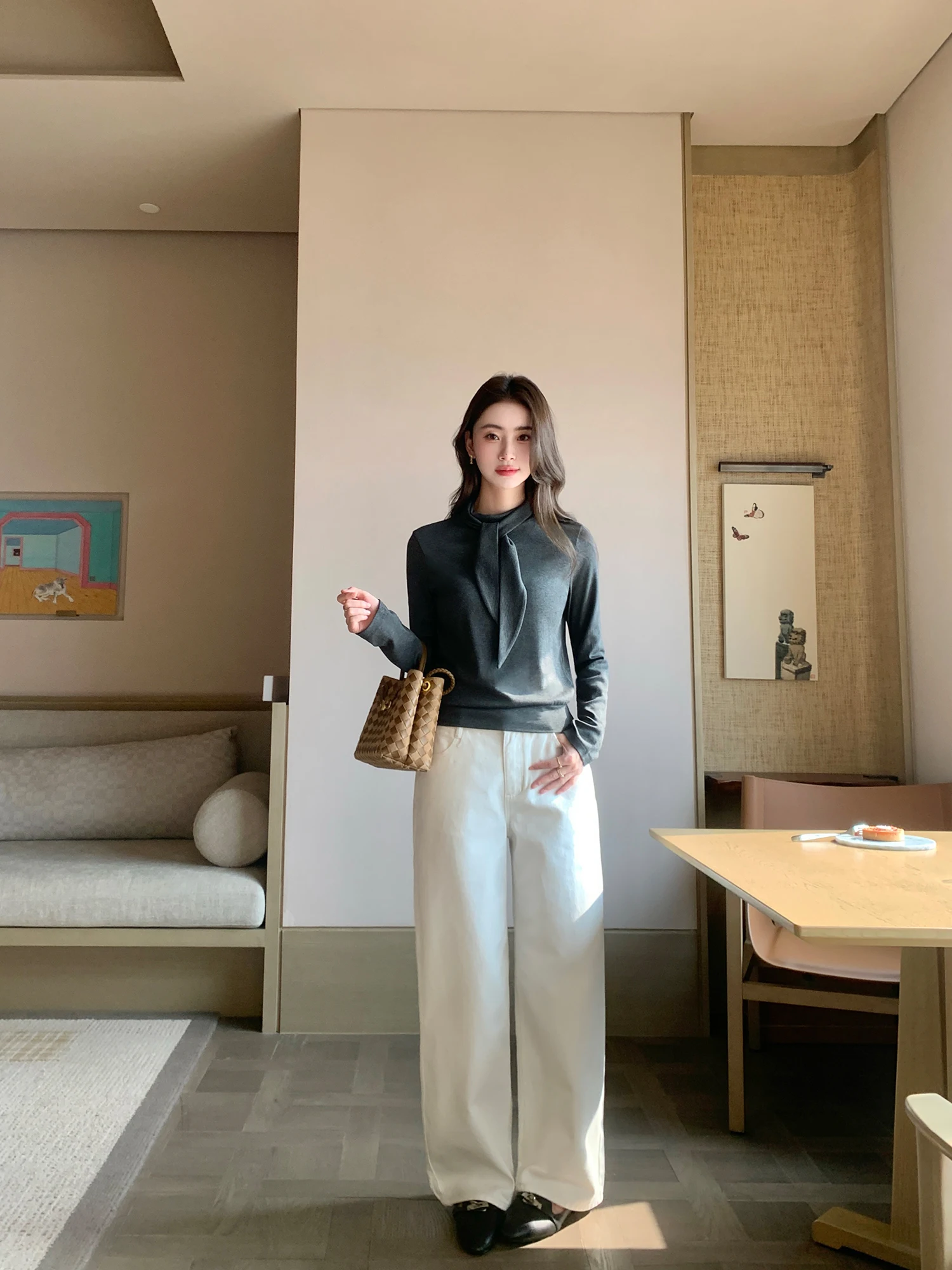 Pusumede Winter Sle Low Waist Wide Leg Jeans Women's Loose Fit Slimming Casual Loose Cotton Denim Pants Knife
Pusumede Winter Sle Low Waist Wide Leg Jeans Women's Loose Fit Slimming Casual Loose Cotton Denim Pants Knife