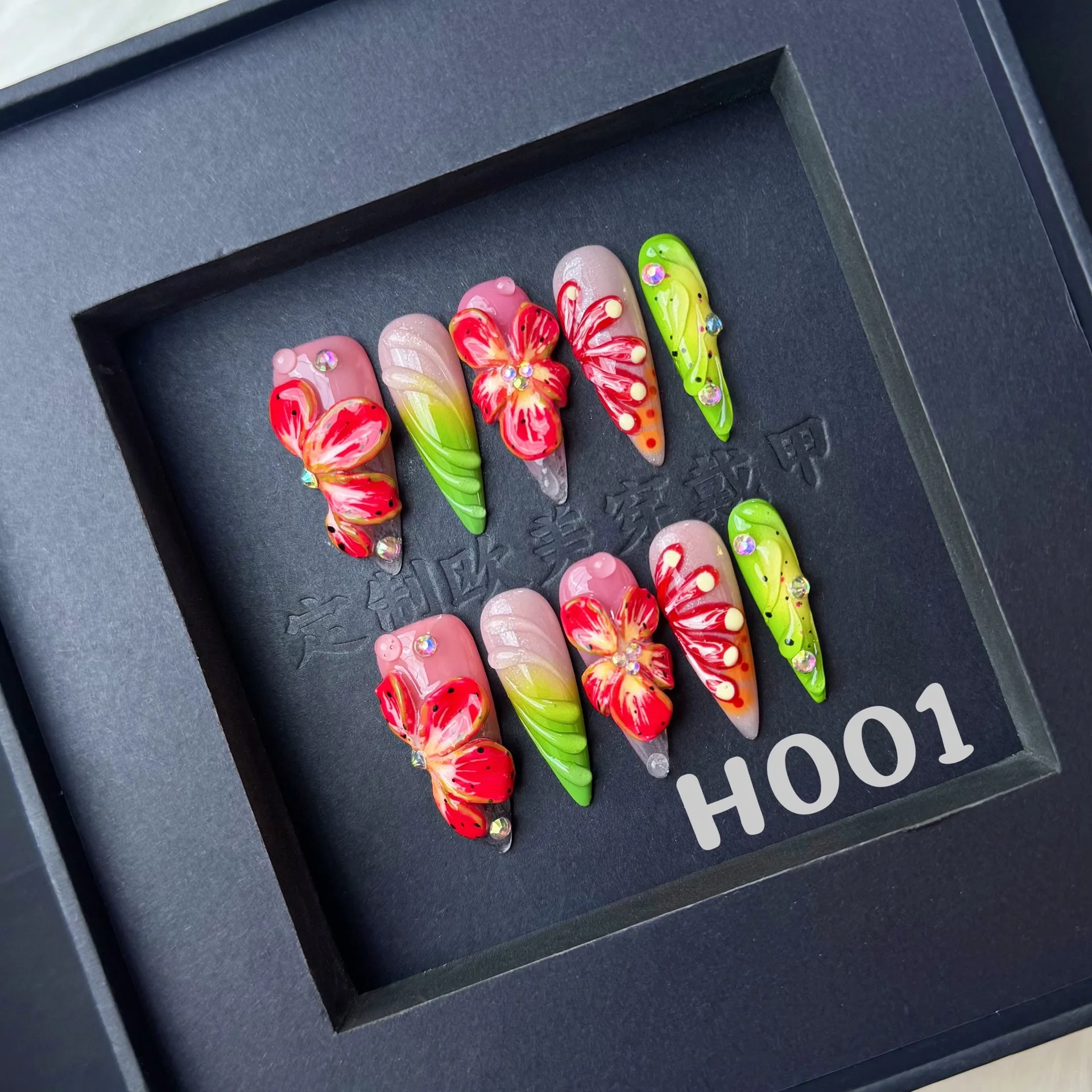 10pcs Handmade Long Almond Press on Nails with Red 3d Hand-carving Petals Design Fake Nails Wearable European False Nails
10pcs Handmade Long Almond Press on Nails with Red 3d Hand-carving Petals Design Fake Nails Wearable European False Nails