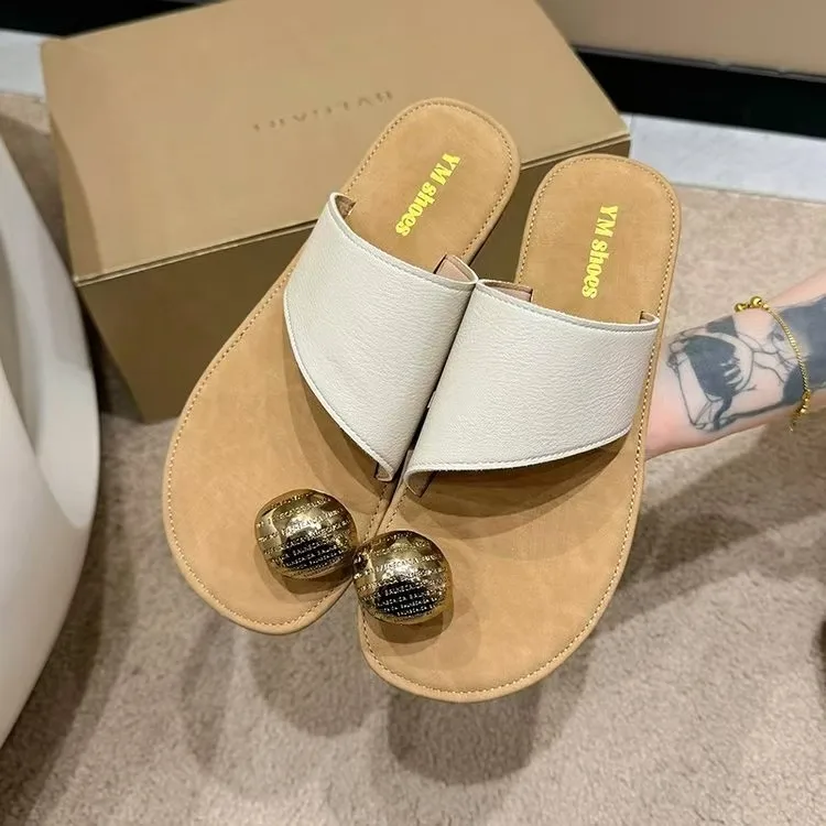 Glamorous Women’s Rhinestone - Embellished Toe Ring Sandals Step into Sparkling Style
Glamorous Women’s Rhinestone - Embellished Toe Ring Sandals Step into Sparkling Style
