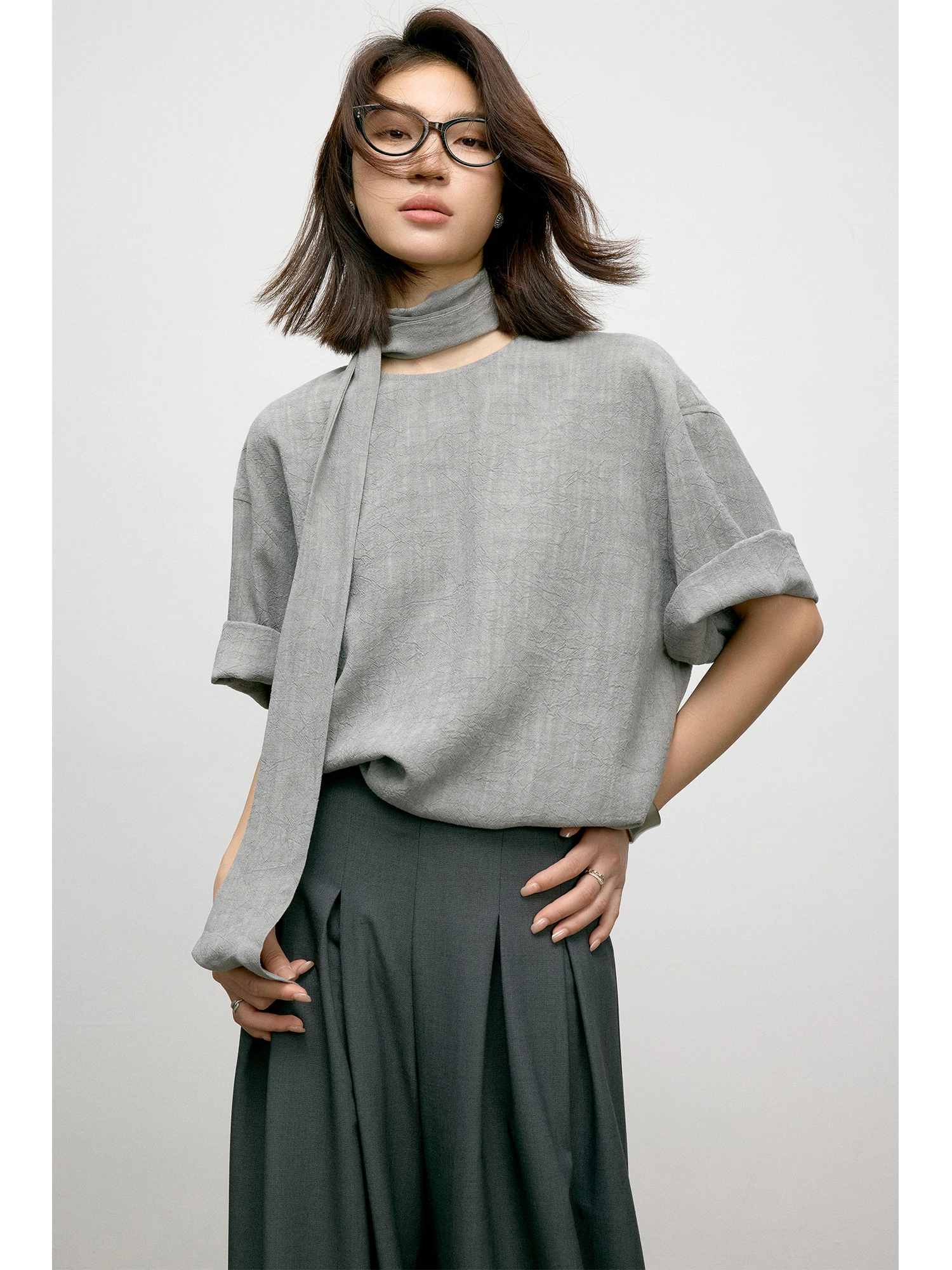 owyee Women's Loose T-irt Lyocell Hemp Silk Moisture ng Sweat Absorbent Faionable Multi-Functional Sa Summer Top
owyee Women's Loose T-irt Lyocell Hemp Silk Moisture ng Sweat Absorbent Faionable Multi-Functional Sa Summer Top