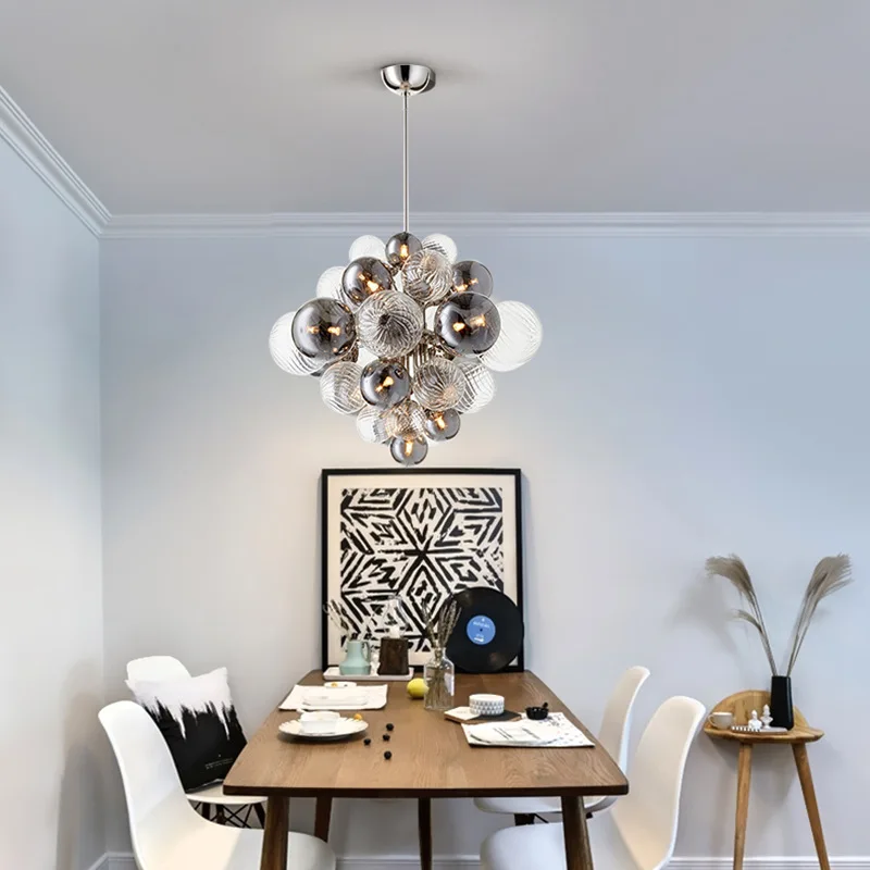 Nordic minimalist creative diamond-shaped glass bubble ball chandelier for bedroom and dining room lighting
Nordic minimalist creative diamond-shaped glass bubble ball chandelier for bedroom and dining room lighting