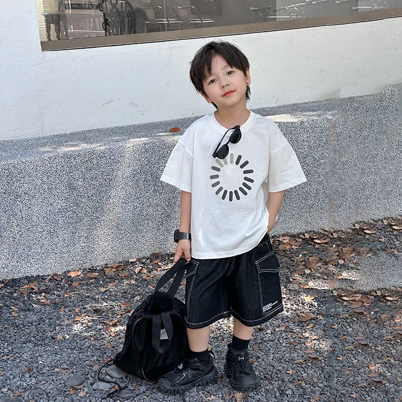 Children Clothing Personality Letter Print All Short Sleeves 2024 Summer Korean Style Boys and Girls Fashion Casual Loose Top
Children Clothing Personality Letter Print All Short Sleeves 2024 Summer Korean Style Boys and Girls Fashion Casual Loose Top