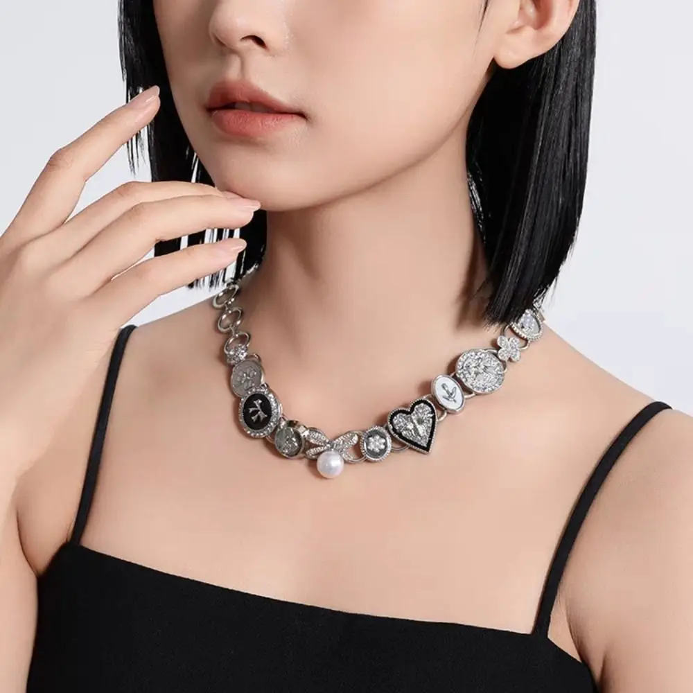 Fashion Bead Y2K Vintage Necklaces Heart Pearl Flower Metal Buckle Choker Subculture Neck Jewelry Punk Goth Accessories Party
Fashion Bead Y2K Vintage Necklaces Heart Pearl Flower Metal Buckle Choker Subculture Neck Jewelry Punk Goth Accessories Party