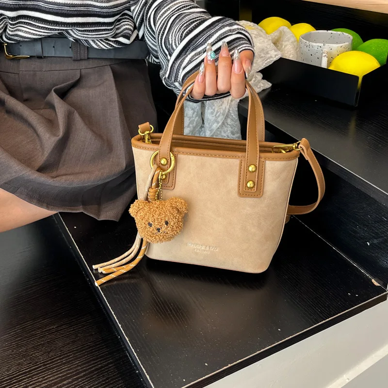 2025 Minimalist Phone Crossbody Bag for Women Minimalist Shoulder Handheld Purse Fashionable Handbag
2025 Minimalist Phone Crossbody Bag for Women Minimalist Shoulder Handheld Purse Fashionable Handbag