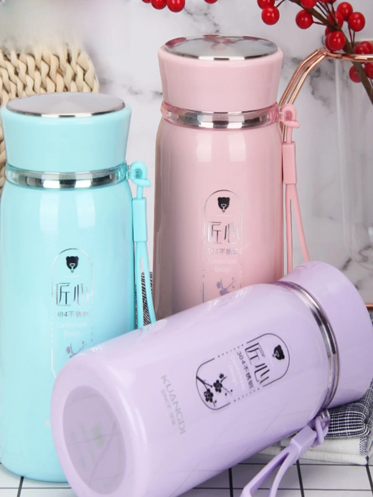 Bento Gold Force Insulated Stainl Steel 304 Portable Leisure Water Cup for Children And Ladies Vacuum Flask Thermal Cup
Bento Gold Force Insulated Stainl Steel 304 Portable Leisure Water Cup for Children And Ladies Vacuum Flask Thermal Cup