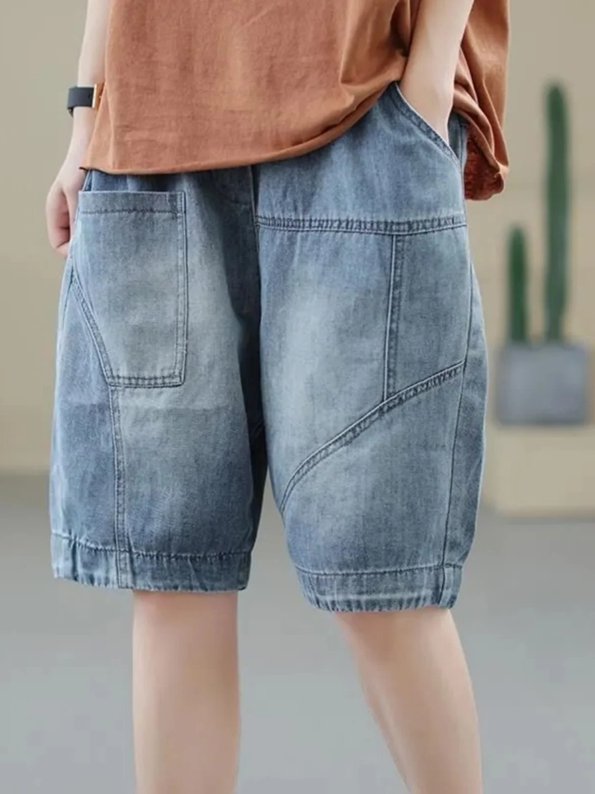 Свободный крой, пять дюймов, женские летние повседневные тонкие джинсовые шаровары с высокой талией, синие тонкие хлопковые штаны Cool Sensation
Свободный крой, пять дюймов, женские летние повседневные тонкие джинсовые шаровары с высокой талией, синие тонкие хлопковые штаны Cool Sensation