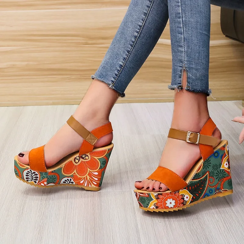 2025 Summer Wedge Sandals for Women Retro Ethnic Print Platform Shoes Ladies Casual Ankle Buckle Comfortable Sandalias De Mujer
2025 Summer Wedge Sandals for Women Retro Ethnic Print Platform Shoes Ladies Casual Ankle Buckle Comfortable Sandalias De Mujer