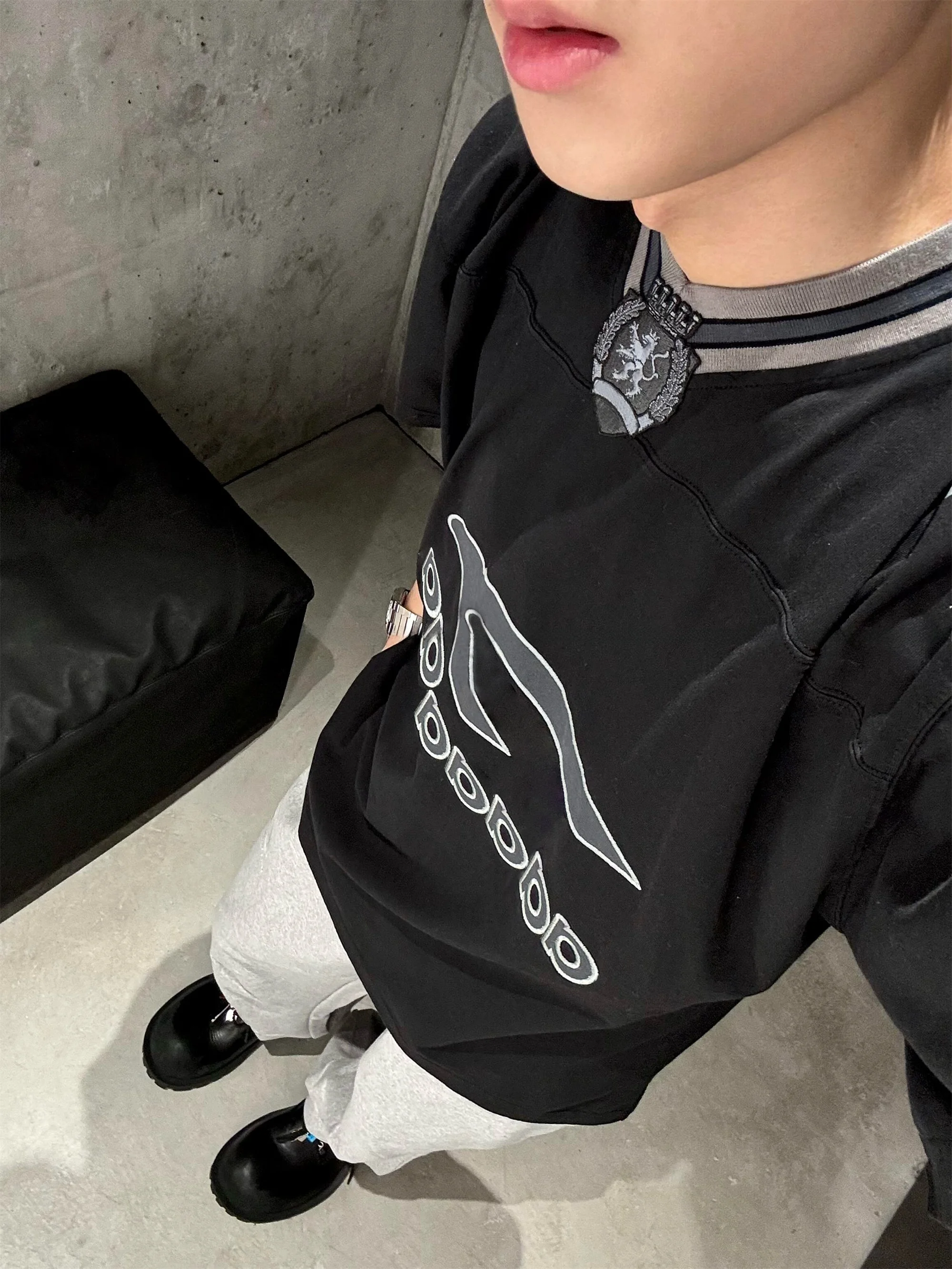 Футболка VANA ILUSION серии Fooall Series, с вышивкой и пэчворком, дышащая, из хлопка, с круглым вырезом, Ciwalk Sle
Футболка VANA ILUSION серии Fooall Series, с вышивкой и пэчворком, дышащая, из хлопка, с круглым вырезом, Ciwalk Sle