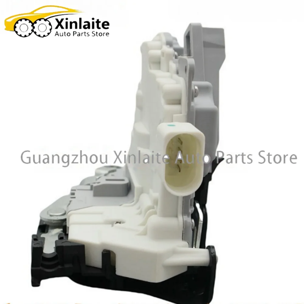 5P0839012 1P0839016A Rear Right Door Lock Actuator for Skoda Altea XL Toledo III 2004 2005 2006 2007 2008 2009 2020 2021 Models
5P0839012 1P0839016A Rear Right Door Lock Actuator for Skoda Altea XL Toledo III 2004 2005 2006 2007 2008 2009 2020 2021 Models