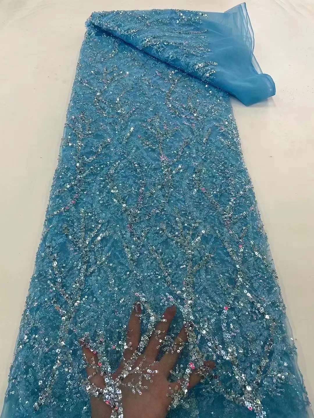 Fashion African Beaded Lace Fabric 2023 High Quality Lace Nigerian Sequins Mesh Lace Fabrics For Wedding Dress Sewing 5 Yards
Fashion African Beaded Lace Fabric 2023 High Quality Lace Nigerian Sequins Mesh Lace Fabrics For Wedding Dress Sewing 5 Yards