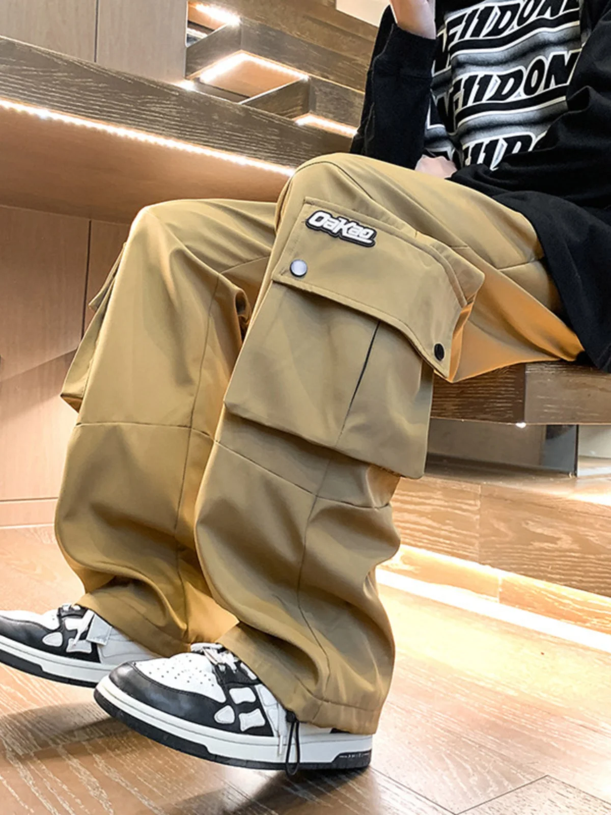 American Sle Workwear Pants Men's Spring Autumn 2024 New Trendy Brand Haome Vibe High Street Functional Windbreaker Trou...
American Sle Workwear Pants Men's Spring Autumn 2024 New Trendy Brand Haome Vibe High Street Functional Windbreaker Trou...