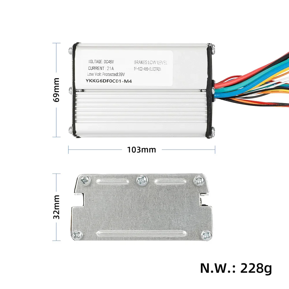Upgrade Your Electric Scooter's Control System with Intelligent Brushless Motor Controller, 48V 21A, Silver Color
Upgrade Your Electric Scooter's Control System with Intelligent Brushless Motor Controller, 48V 21A, Silver Color