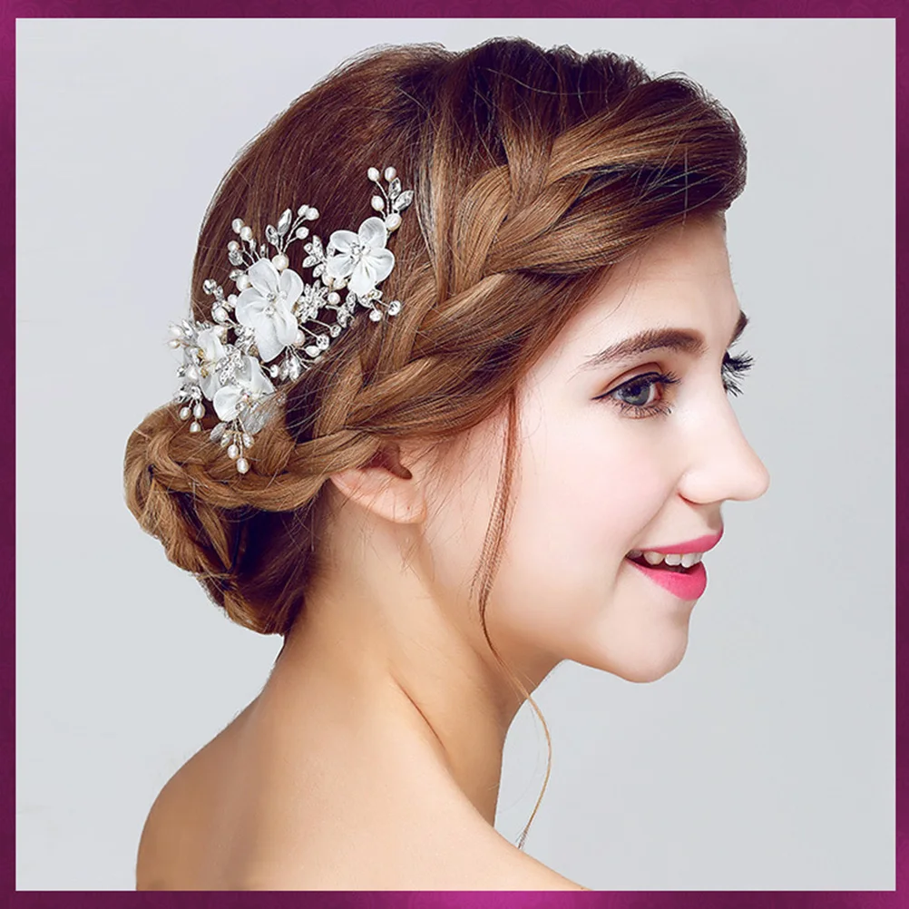 Chic Pearl Flower Hair Clip with Beaded Branches Rhinestone Accents Bridal Hairpin Perfect for Prom Wedding Party Daily Use
Chic Pearl Flower Hair Clip with Beaded Branches Rhinestone Accents Bridal Hairpin Perfect for Prom Wedding Party Daily Use
