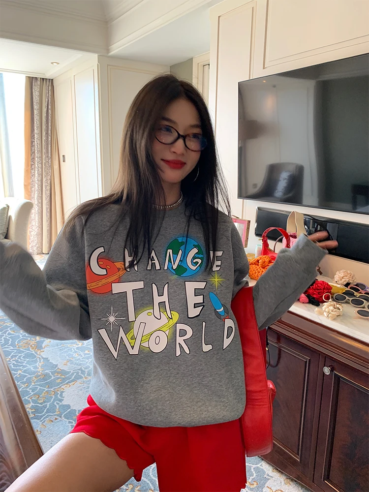 Loose Fit Women's Hoodie Spring Autumn Grey round Neck Letter Print Organic Cotton Long Sleeve Casual Comfortable Sweatshirt
Loose Fit Women's Hoodie Spring Autumn Grey round Neck Letter Print Organic Cotton Long Sleeve Casual Comfortable Sweatshirt
