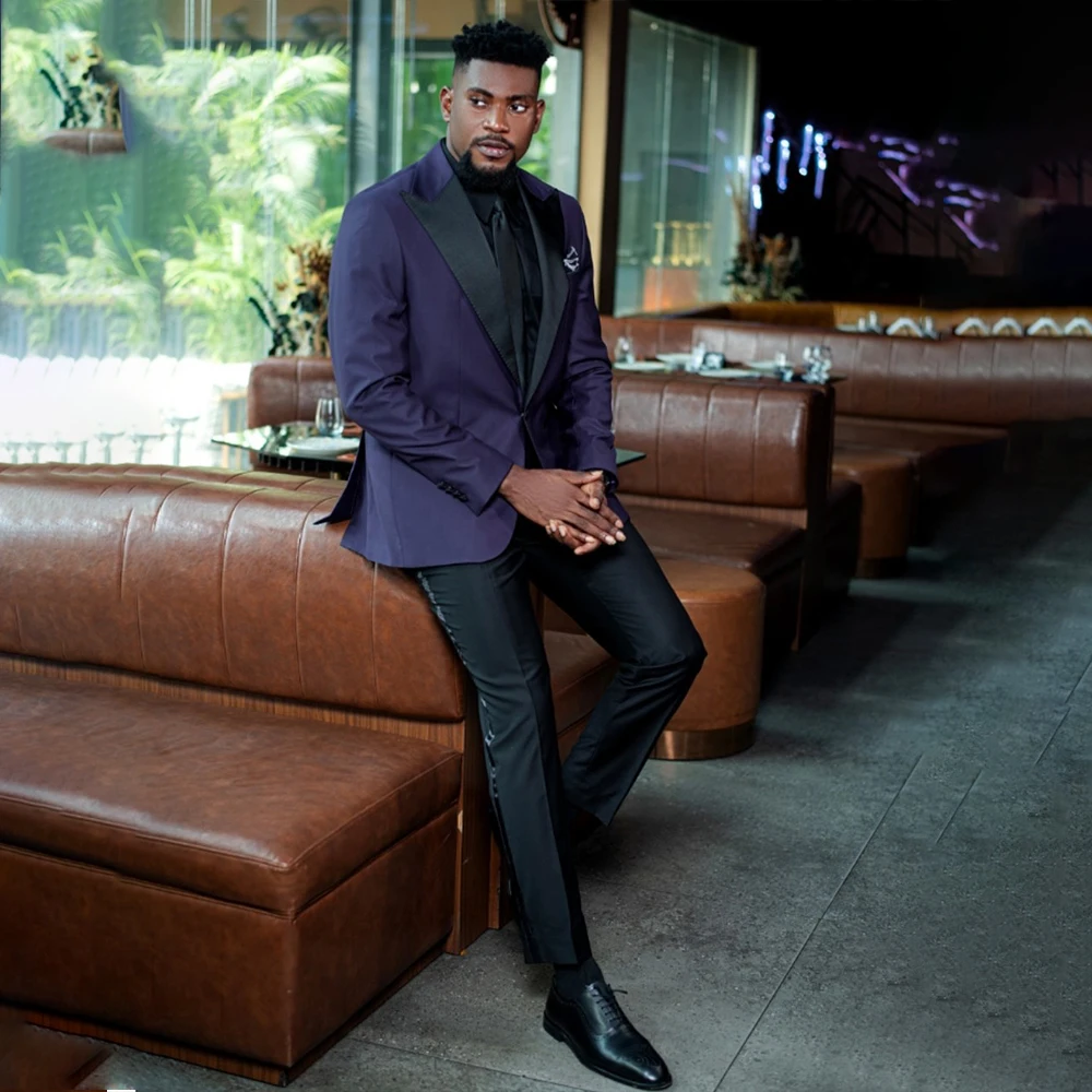 Purple Men's Suit 2 Pieces Peaked Lapel One Single Button Wedding Party Evening Suits Prom Blazer Set Jacket +Pants Customized
Purple Men's Suit 2 Pieces Peaked Lapel One Single Button Wedding Party Evening Suits Prom Blazer Set Jacket +Pants Customized