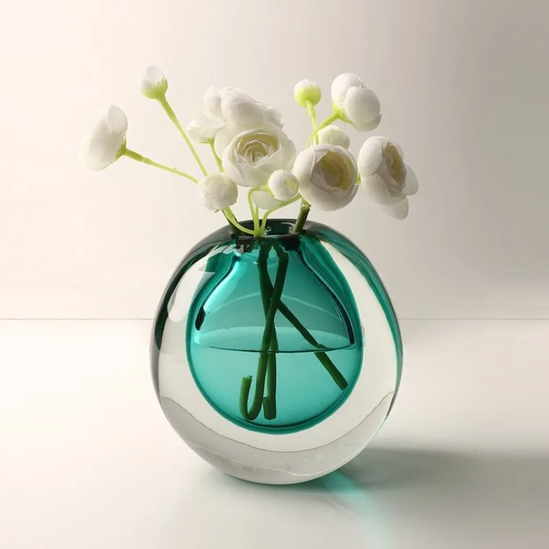 Nordic Vases Modern Flower Bottle Glass Minimalist Flower Vase Luxury Flowerpots Design Table Decoration Interior Accessories
Nordic Vases Modern Flower Bottle Glass Minimalist Flower Vase Luxury Flowerpots Design Table Decoration Interior Accessories