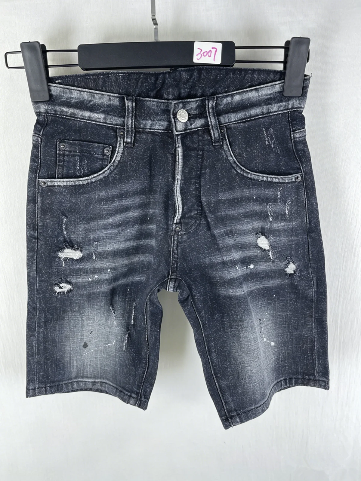 3007 Summer New Men's Jeans Washed Ripped Patch Paint Slim-fit Black Denim Shorts for Men
3007 Summer New Men's Jeans Washed Ripped Patch Paint Slim-fit Black Denim Shorts for Men