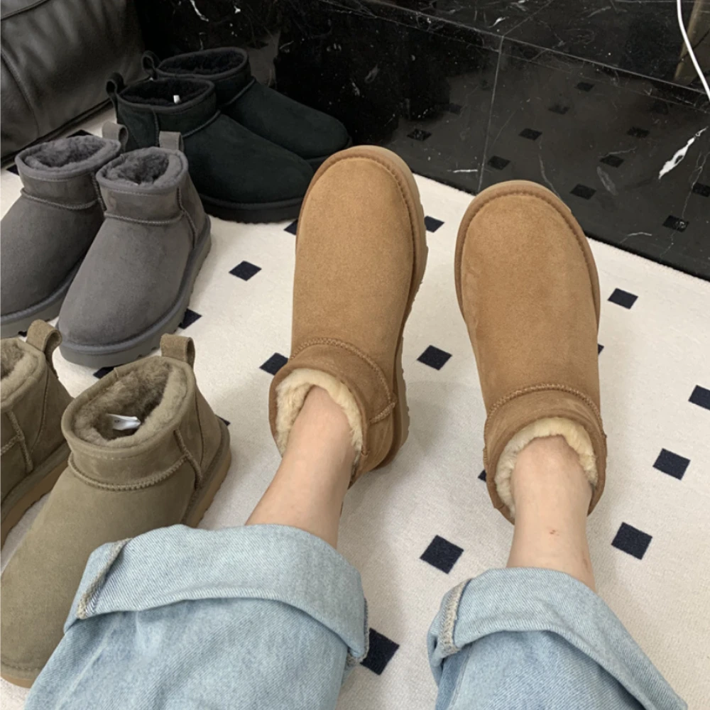 Зимние сапоги для пары одинакового секса, теплая хлопковая обувь для родителей и детей, большой размер, плоская подошва, противоскользящая, толстая и теплая
Зимние сапоги для пары одинакового секса, теплая хлопковая обувь для родителей и детей, большой размер, плоская подошва, противоскользящая, толстая и теплая