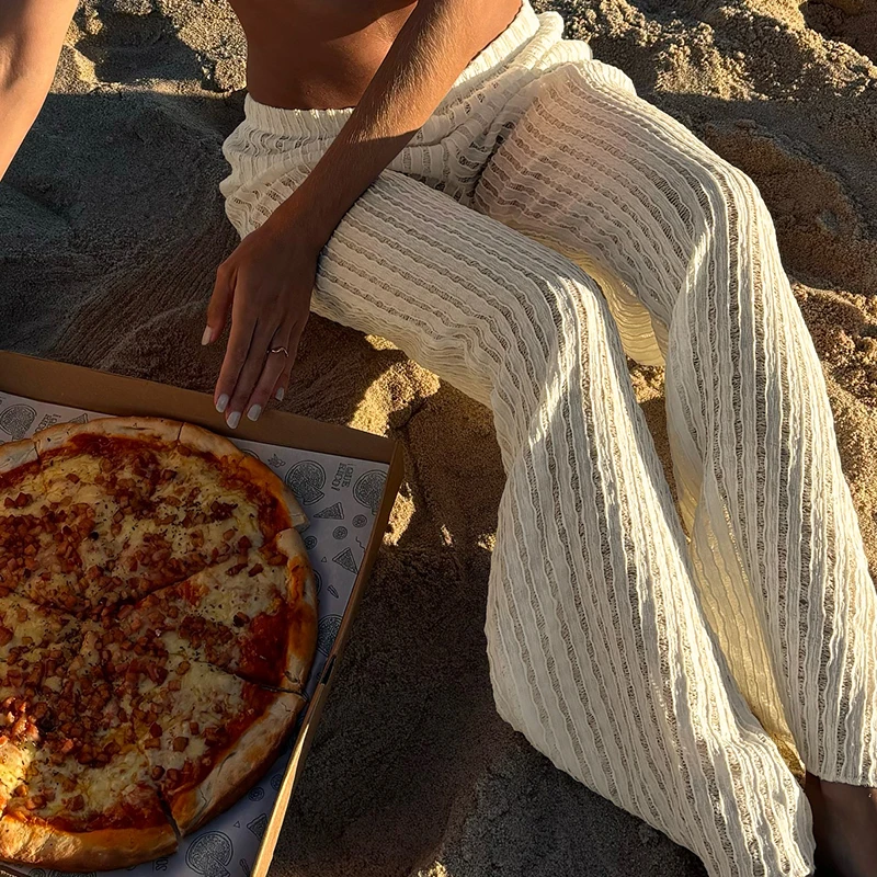 Beach Style Hollow Out Knitted Pants See Through Casual Loose High Waist Wide Leg Pants Women Sexy Basic Trousers Streetwear
Beach Style Hollow Out Knitted Pants See Through Casual Loose High Waist Wide Leg Pants Women Sexy Basic Trousers Streetwear