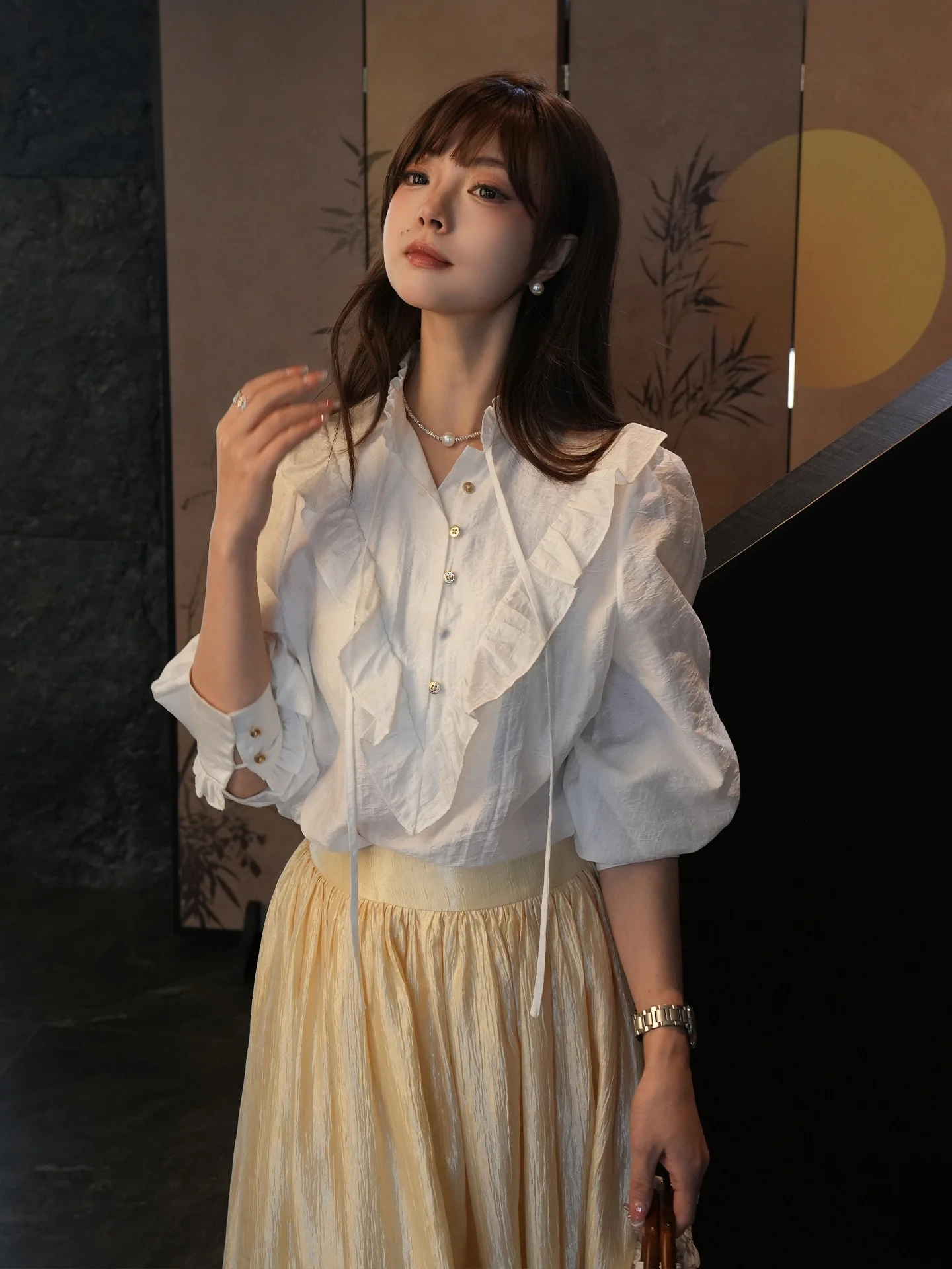 Romantic Retro Court Sle Lantern Sve irt Women's Embroidery Flounce irt Breathable Comfortable Long Sve
Romantic Retro Court Sle Lantern Sve irt Women's Embroidery Flounce irt Breathable Comfortable Long Sve