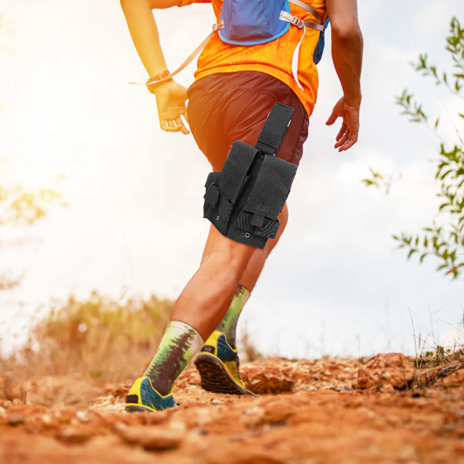 Multi-Use Tactical Leg Bag Oxford Cloth Thigh Pouch for Mobile Phone Cards Cash Suitable for Travel Camping Hiking Surfing
Multi-Use Tactical Leg Bag Oxford Cloth Thigh Pouch for Mobile Phone Cards Cash Suitable for Travel Camping Hiking Surfing