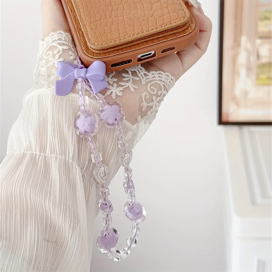 Clover Flower Bowknot Decorative Phone Strap
Clover Flower Bowknot Decorative Phone Strap
