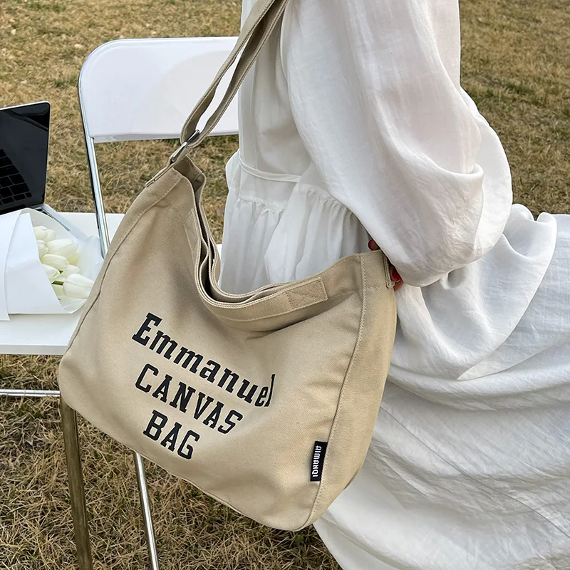 VeryMe Women's Bag Casual Large Capacity Shoulder Bags Canvas Letter Harajuku Zipper Print Handbag For Female Cotton Cloth Totes
VeryMe Women's Bag Casual Large Capacity Shoulder Bags Canvas Letter Harajuku Zipper Print Handbag For Female Cotton Cloth Totes