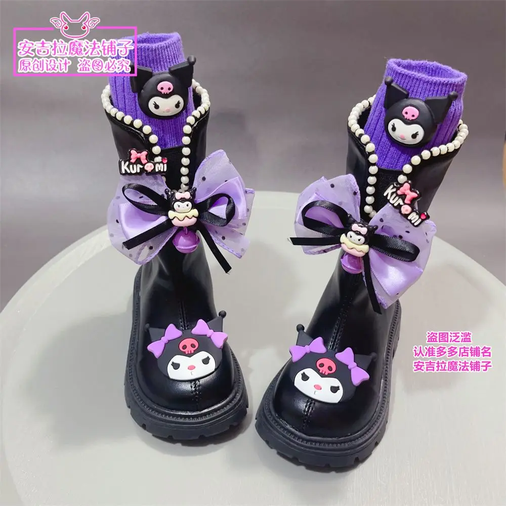 Winter Kuromi Anime Sanrio Ins Kawaii Children Leather Boots Autumn Winter Cute Cartoon Fleece Waterproof Warm Cotton Shoes Gift
Winter Kuromi Anime Sanrio Ins Kawaii Children Leather Boots Autumn Winter Cute Cartoon Fleece Waterproof Warm Cotton Shoes Gift