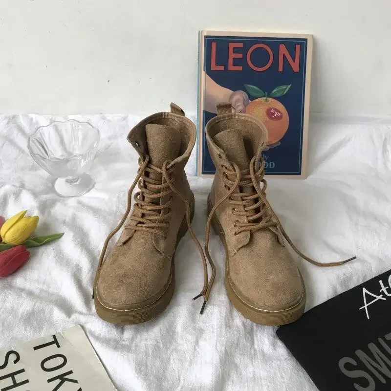 Female Short Shoes Lace-up Women's Ankle Boots Suede With Laces Pu On Offer High Quality Booties Fashion 2024 Hot Footwear Sale
Female Short Shoes Lace-up Women's Ankle Boots Suede With Laces Pu On Offer High Quality Booties Fashion 2024 Hot Footwear Sale