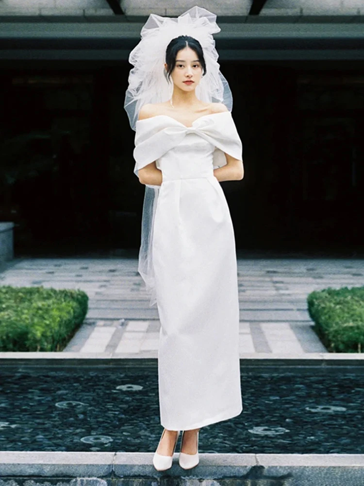 Ретро-платье на одно плечо из атласа с коротким рукавом, поясом на талии и накидкой-вуалью для помолвки и свадьбы
Ретро-платье на одно плечо из атласа с коротким рукавом, поясом на талии и накидкой-вуалью для помолвки и свадьбы