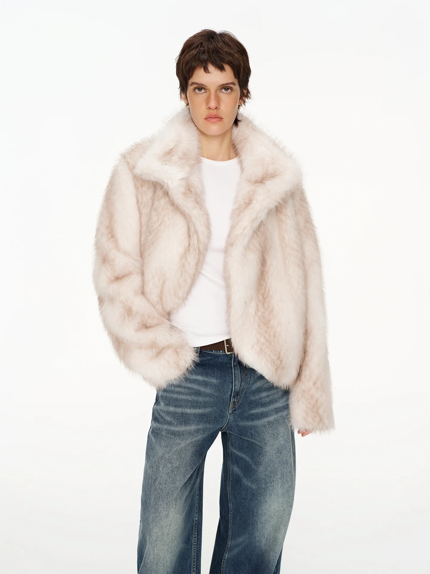 Новая белая шуба Ni8hetro из искусственного меха: свободная, теплая, ветрозащитная, экологичная верхняя одежда для женщин, утепленное зимнее пальто
Новая белая шуба Ni8hetro из искусственного меха: свободная, теплая, ветрозащитная, экологичная верхняя одежда для женщин, утепленное зимнее пальто