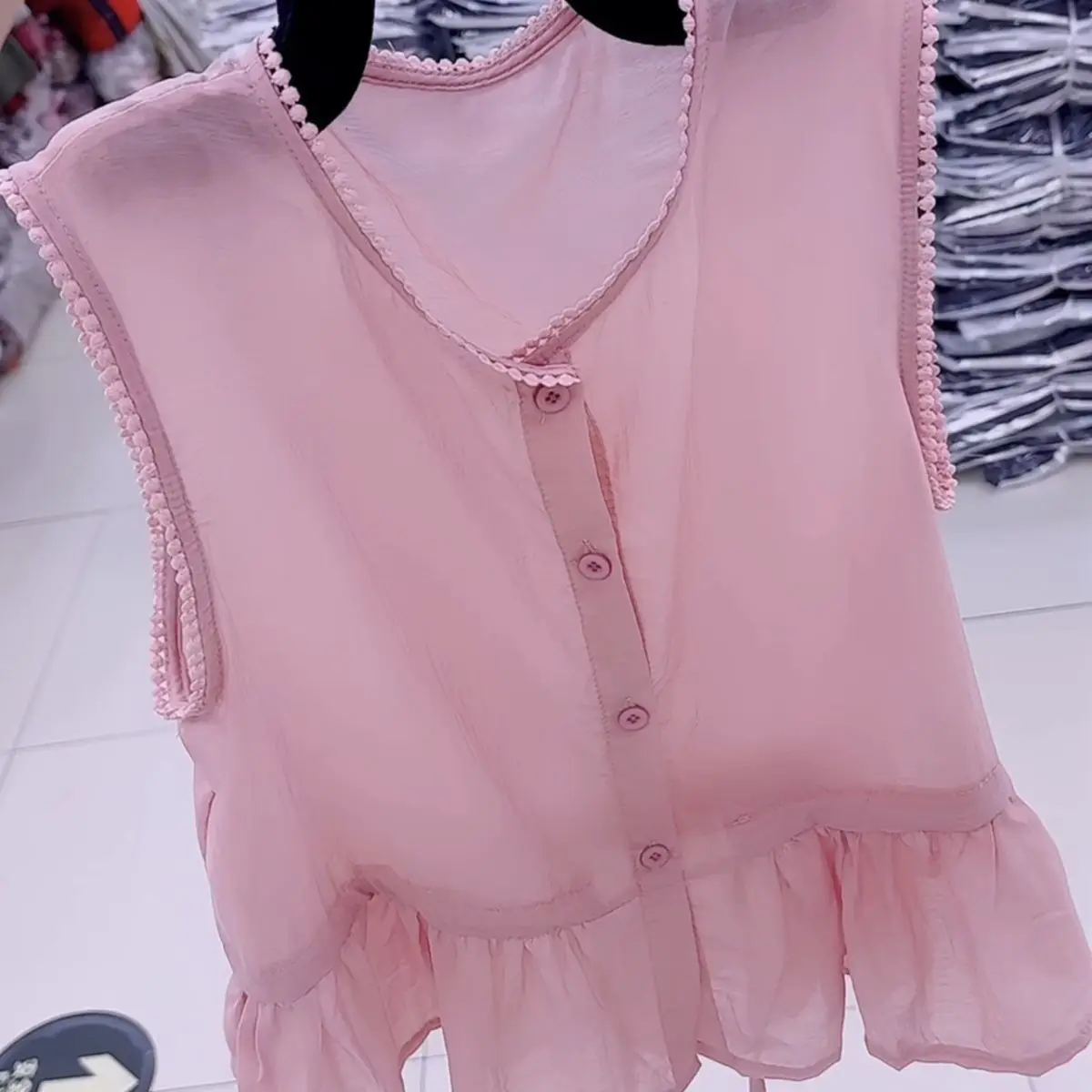 Elegant Summer New Style Meat Covering Vest Sleeveless Top Women's Simple Fashion Breathable Thin Polyester Fiber round Neck ...
Elegant Summer New Style Meat Covering Vest Sleeveless Top Women's Simple Fashion Breathable Thin Polyester Fiber round Neck ...
