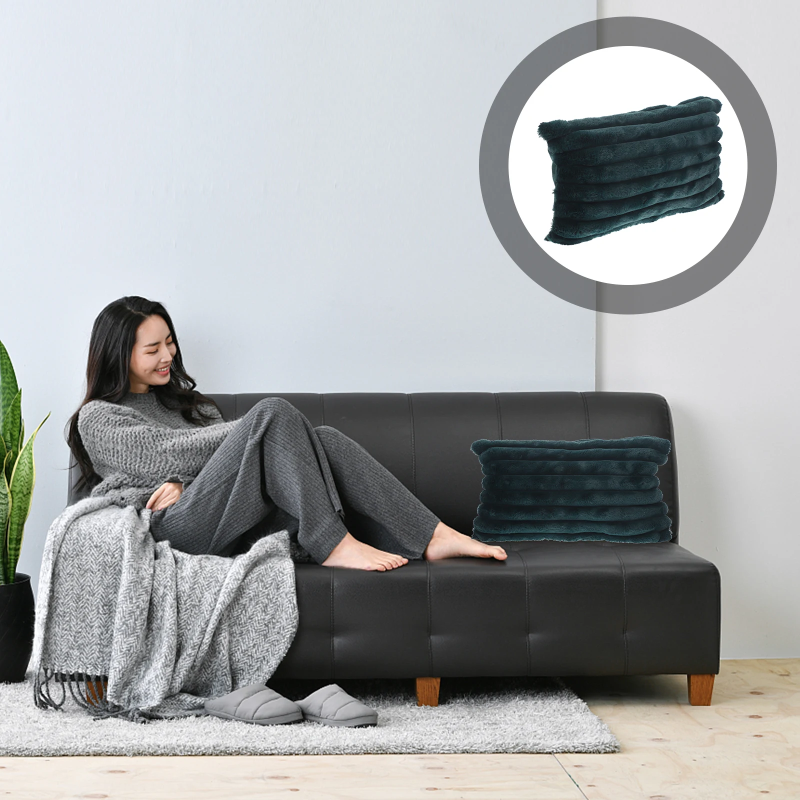 Large Stripe Pillow Covers Simple Versatile Design for Living Room Bedroom Couch Decor Home Office Hotel Use Comfortable Hand
Large Stripe Pillow Covers Simple Versatile Design for Living Room Bedroom Couch Decor Home Office Hotel Use Comfortable Hand