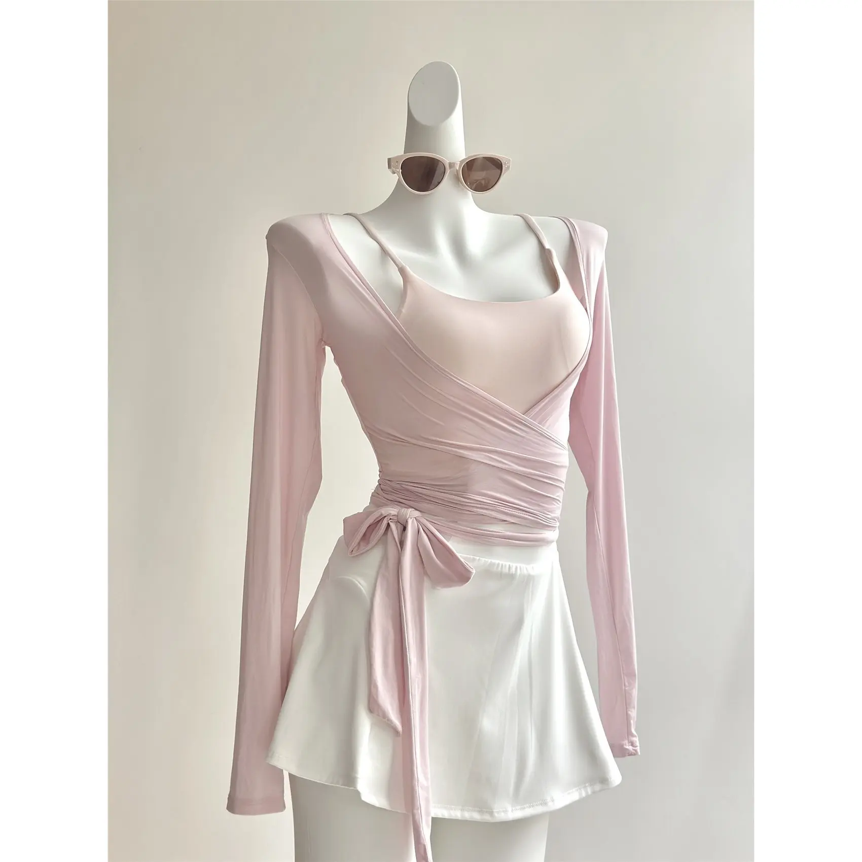 Casual Lazy Versatile Fitness Long Sleeve Top Women's Pilates Sports Slim Cardigan Strap Yoga Clothing Autumn
Casual Lazy Versatile Fitness Long Sleeve Top Women's Pilates Sports Slim Cardigan Strap Yoga Clothing Autumn